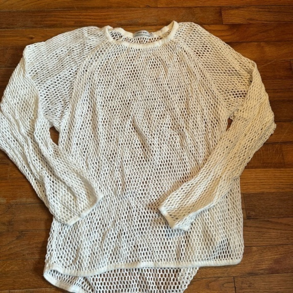 Women’s obey sweater